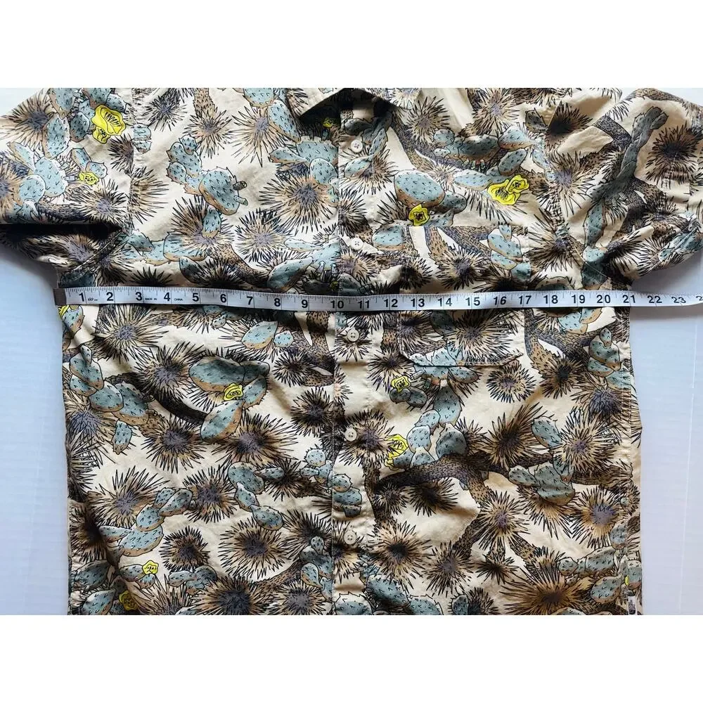 The North Face Men’s S/S Baytrail Pattern Shirt Cactus Camo Size M